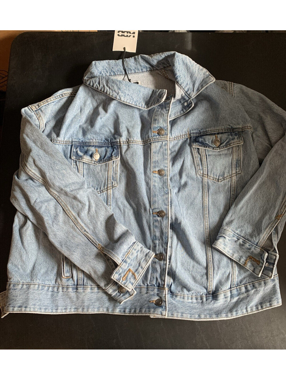 Kanlana Men’s Light Wash Blue Jean Jacket M Button Front Logo Pockets NWT